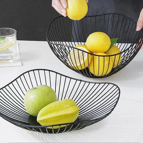 Cesta de frutas vazada de ferro