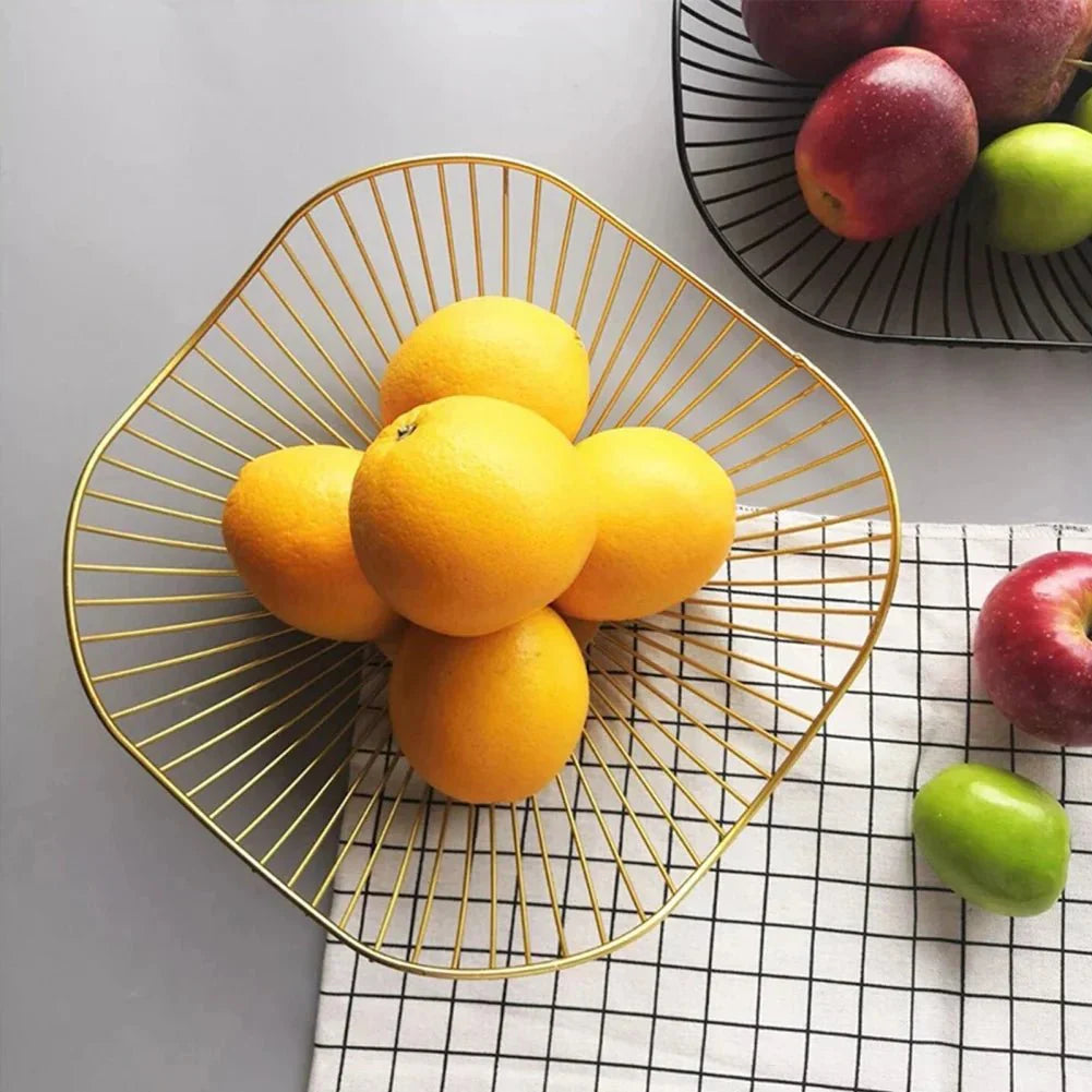 Cesta de frutas vazada de ferro